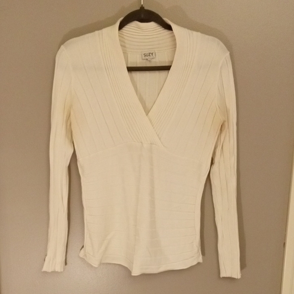 Suzy Shier Cream Ribbed Knit Top - Picture 1 of 5